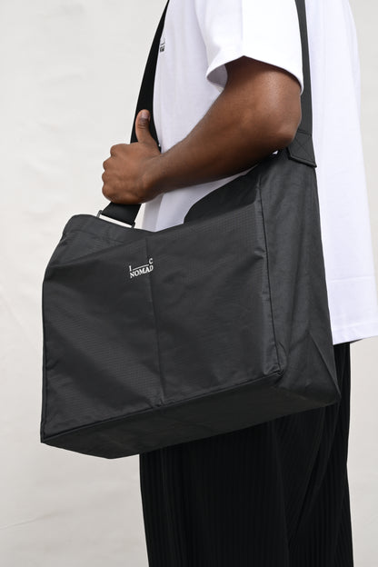 IC NOMAD SHOULDER TOTE BAG